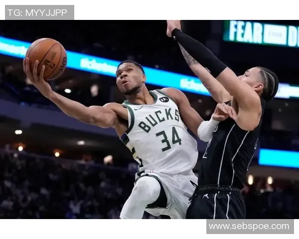 字母哥愤怒撕裂球衣雄鹿惨败后更衣室内冲突不断引发热议 字母哥愤怒撕裂球衣雄鹿惨败后更衣室内冲突不断引发热议