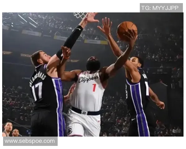 快船队与湖人队的名人对决谁将成为洛杉矶篮球的王者 快船队与湖人队的名人对决谁将成为洛杉矶篮球的王者